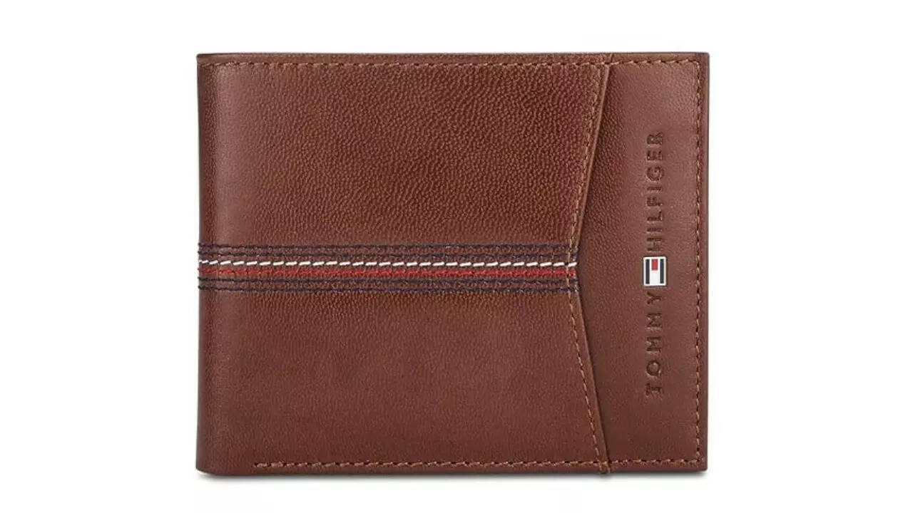 Tommy Hilfiger Enoch Leather Global Coin Wallet for Men