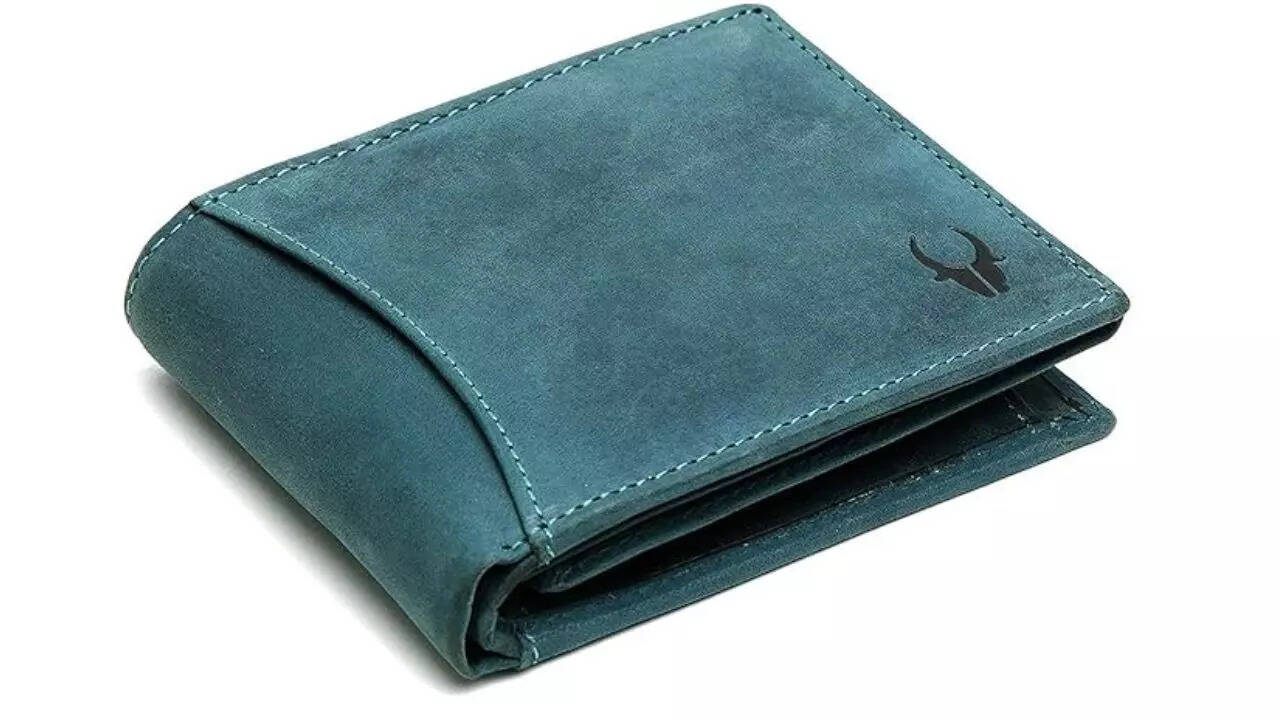 WildHorn Blue Leather Wallet for Men