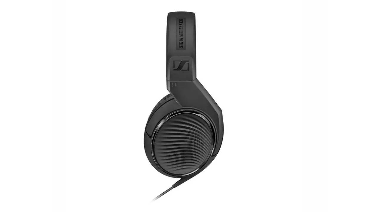 Sennheiser Professional Audio HD 200 PRO Wired Headphones