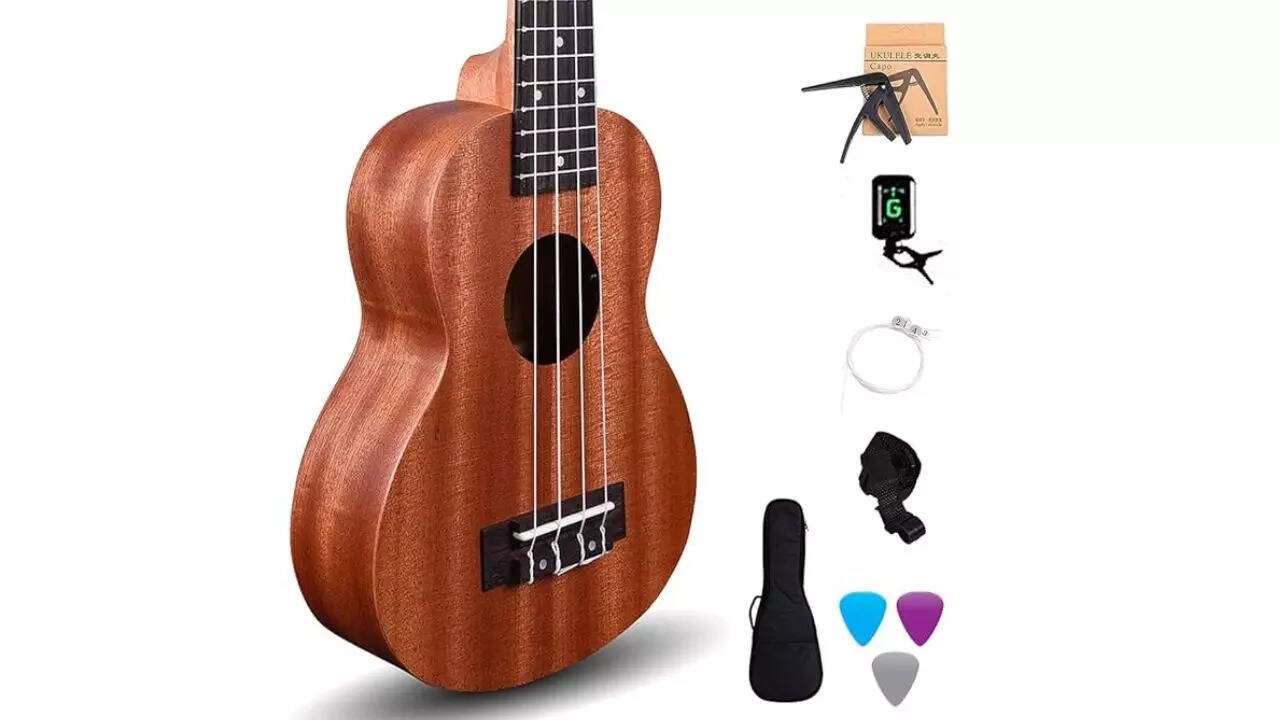 Kadence Wanderer Mahogany wood ukulele