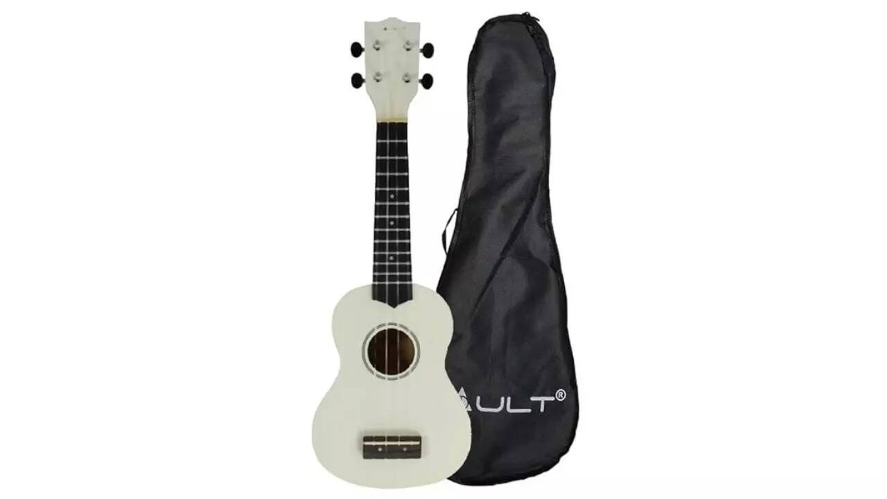 Vault UK-003 Soprano Colourful Ukulele 21 inch With Gig Bag