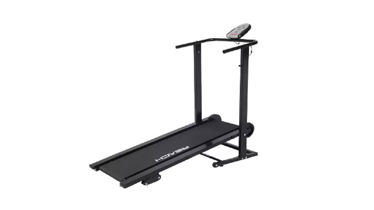 Reach manual treadmill
