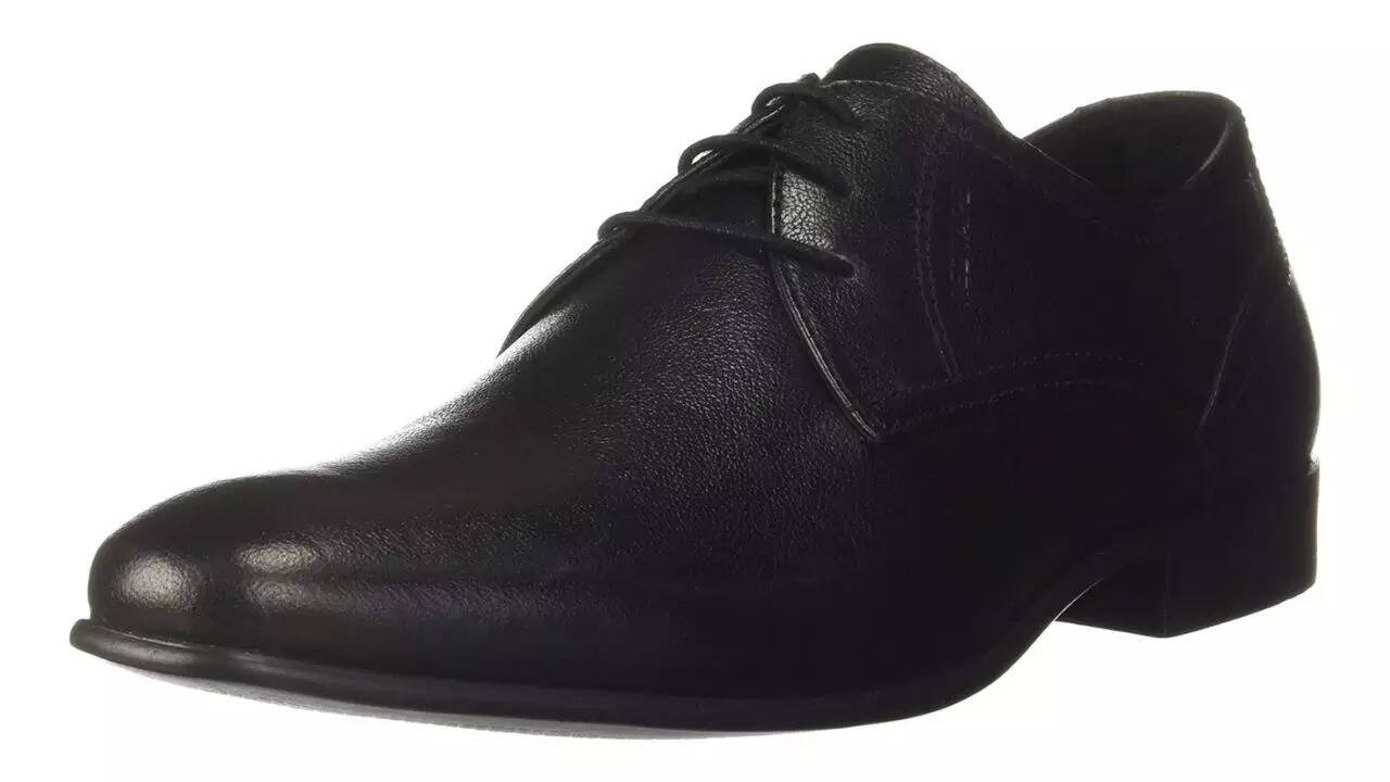 Red Tape Men's Derby Shoes