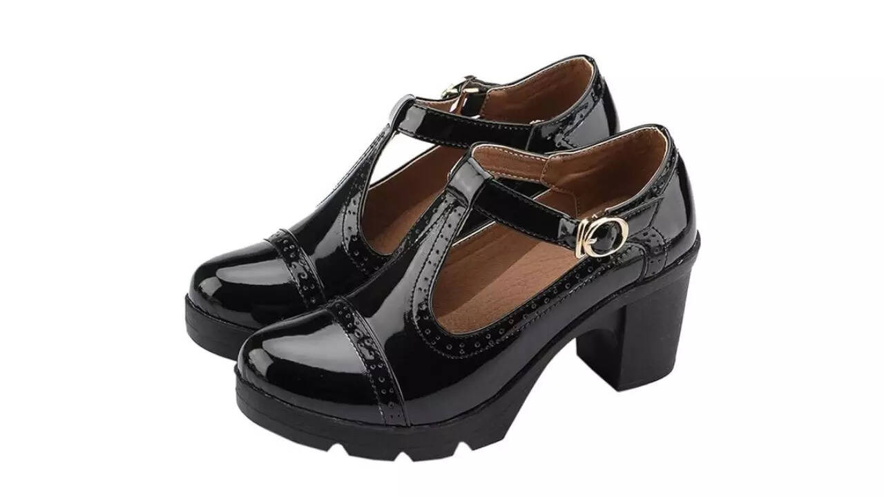 DADAWEN Women's Classic T-Strap Platform Mid-Heel