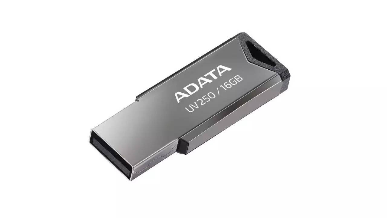 Adata UV250 16GB USB 2.0 Metal Pen Drive