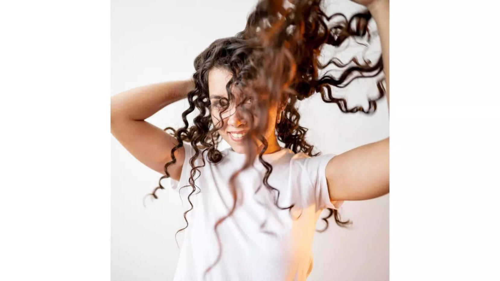 Best Leave-in Conditioners for Healthy and Defined Curly Hair
