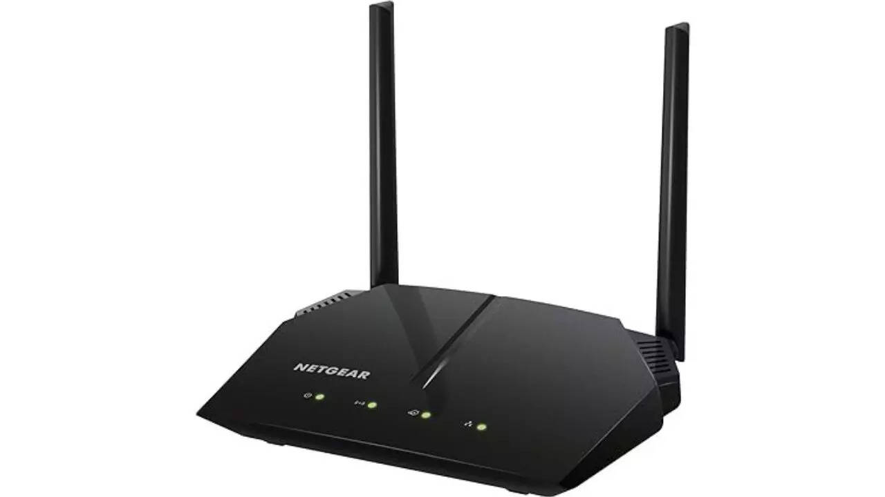 Net gear R6120-100INS AC1200 Dual-Band Wi-Fi Router