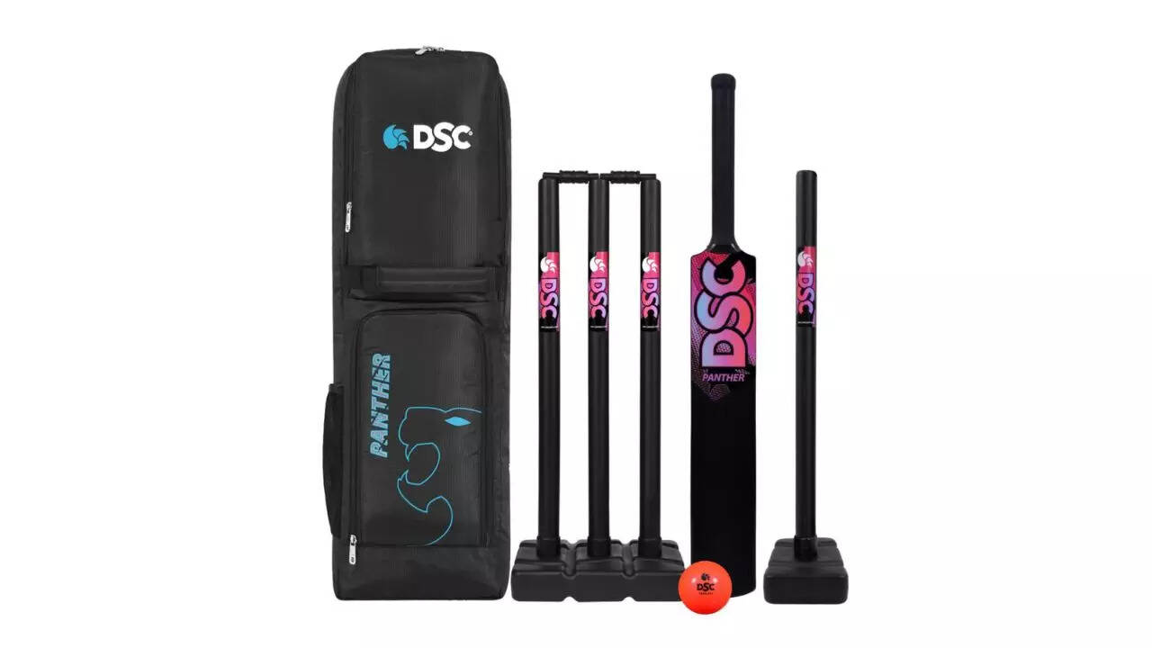 DSC Panther Plastic Cricket Set