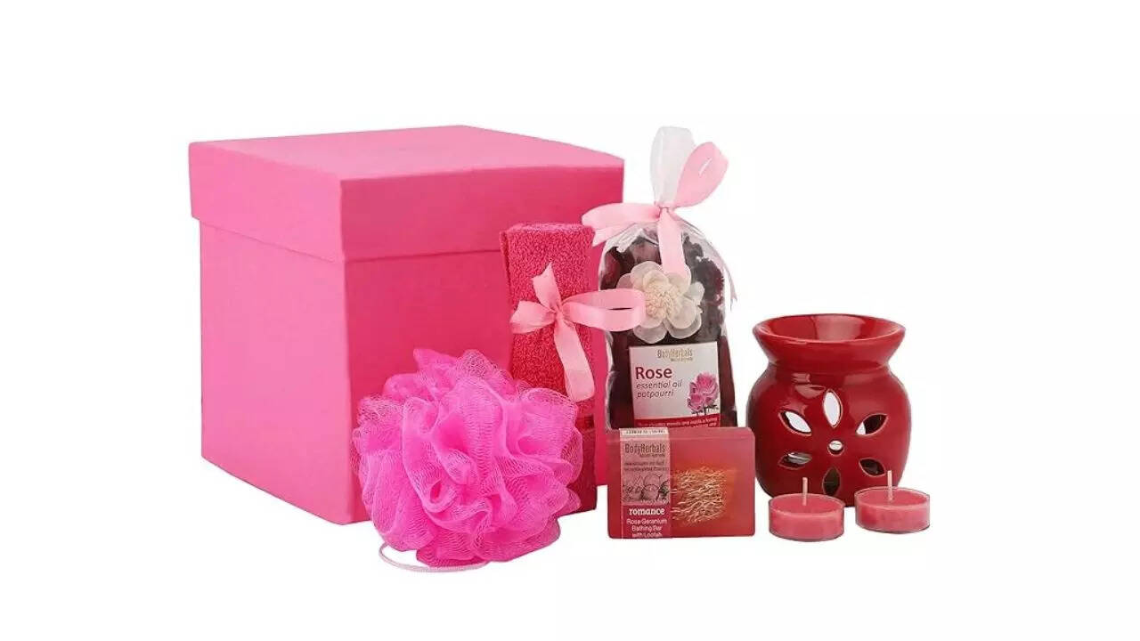 BodyHerbals Rose Soap Spa Gift Set
