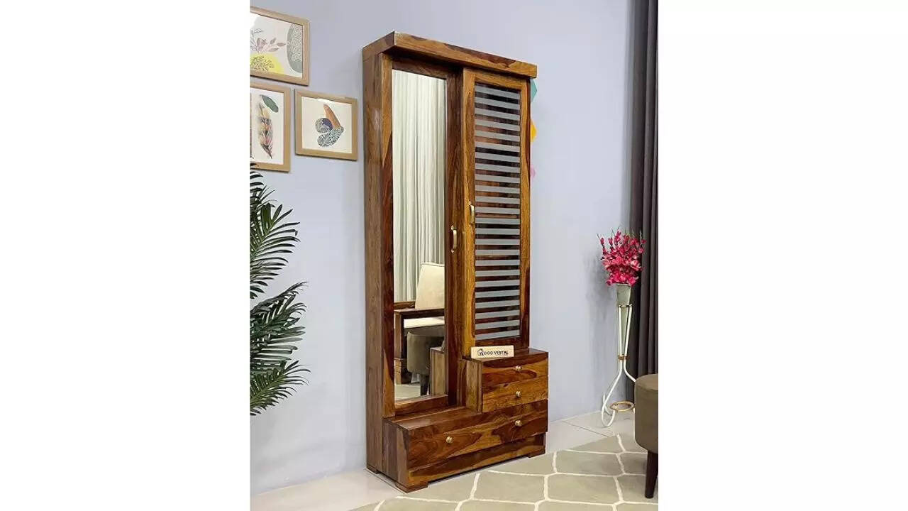 Wood Vestal Sheesham Wood Dressing Table