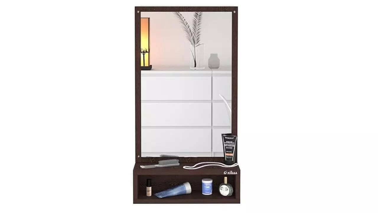 Anikaa Jinny Engineered Wood Wall Dressing