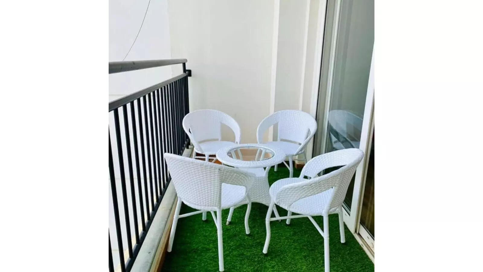 City Outdoor Garden Living Outdoor Indoor Patio Furniture Sets Rattan Chair Patio Set Wicker Conversation Set Poolside Lawn Chairs Swing Area Balcony Outdoor Garden Furniture (4 Chair 1 Table, Whi