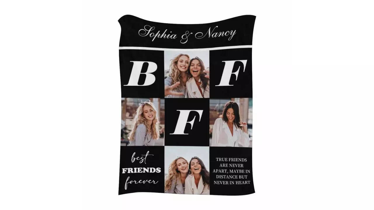 Artsadd Customized Best Friend Blanket Wrap your Friendship in Warmth and Memories 