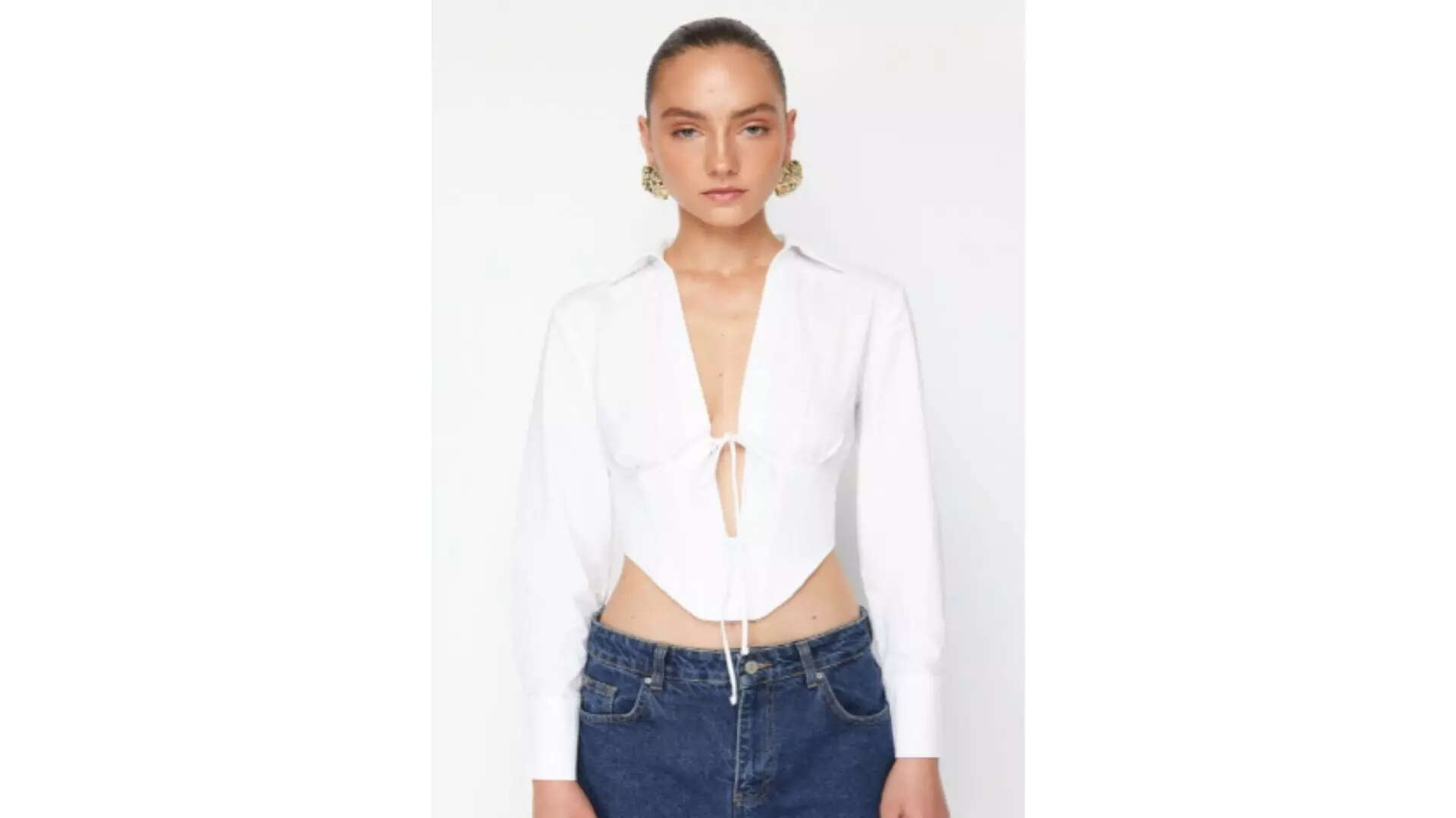 Trendyol Shirt Collar Cuffed Sleeves Cotton Crop Top Refined and Radiant 