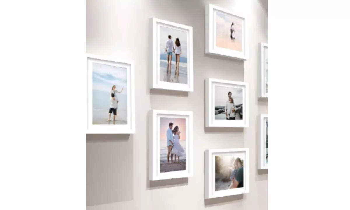 White 9 Pieces Wood Wall Photo Frames