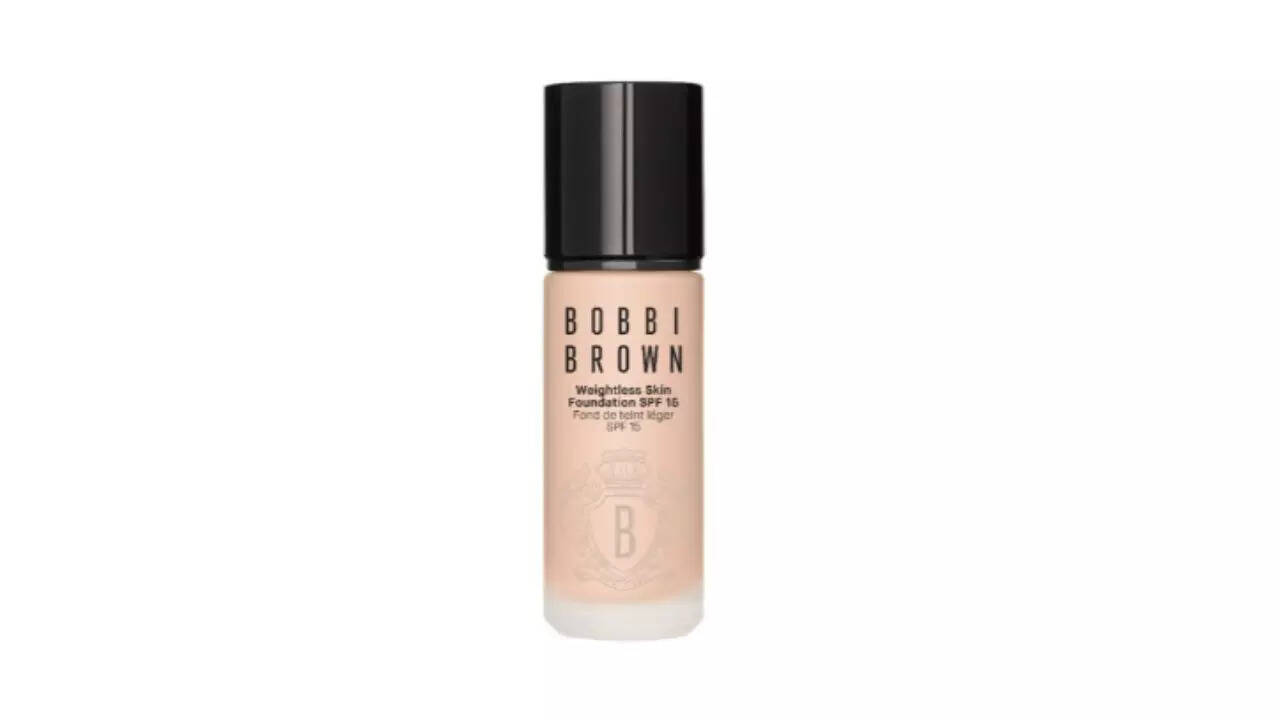 Bobbi Brown Weightless Skin Foundation