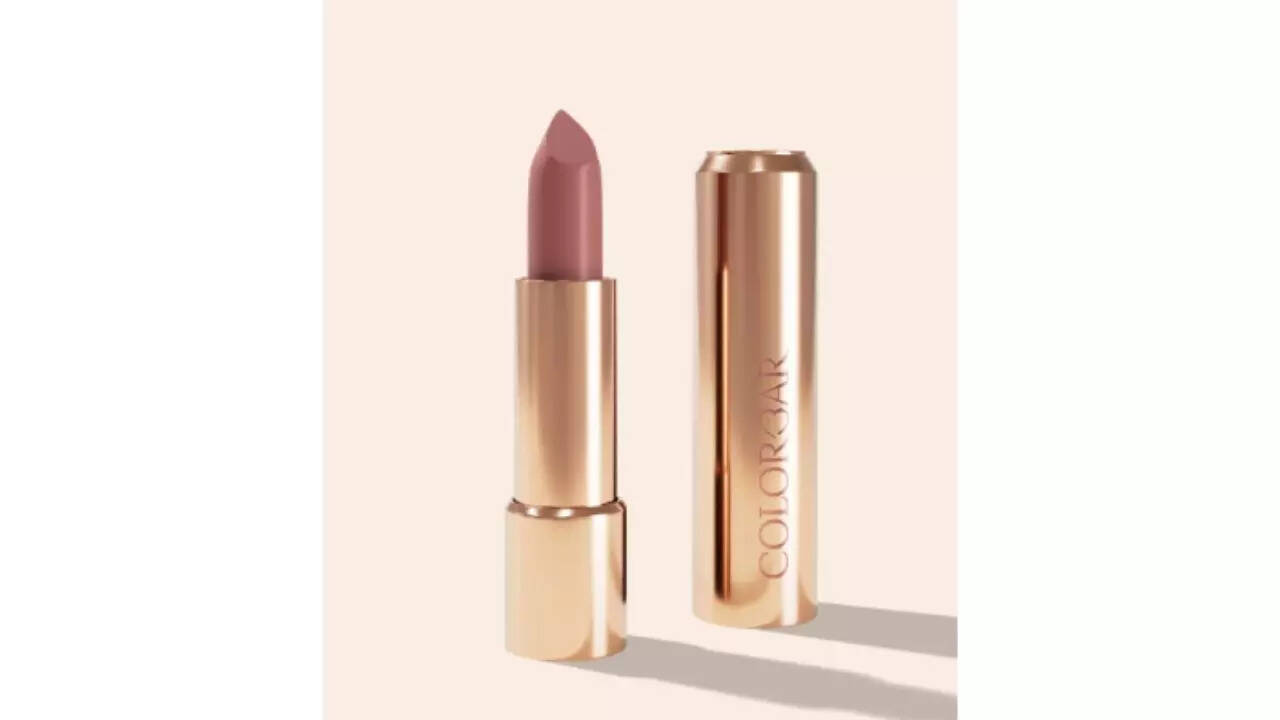 Colorbar Powerkiss Matte Lipstick
