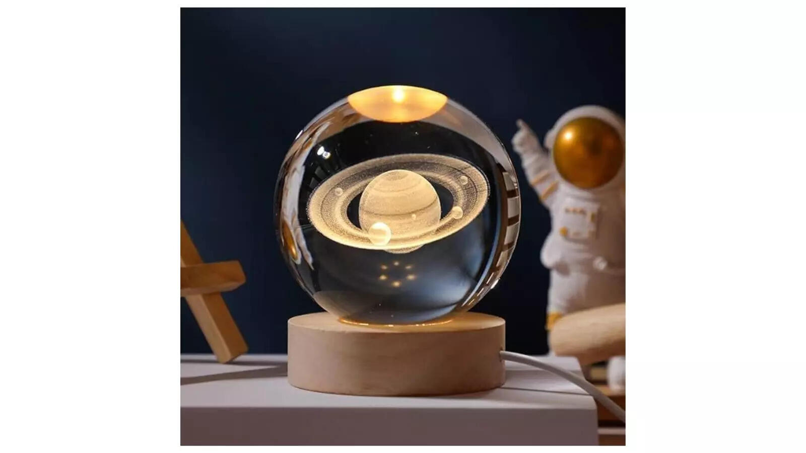 Desidiya 3D Saturn Crystal Ball Night Lamp