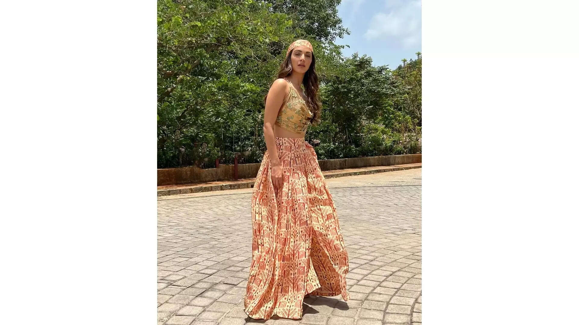 Kiara Advani Elevating Elegance with Arpit Mehtas Modern Indian Wear 