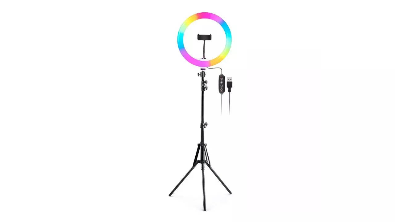 DIGITEK ED Ring Light with 5ft Stand and Smartphone Mount