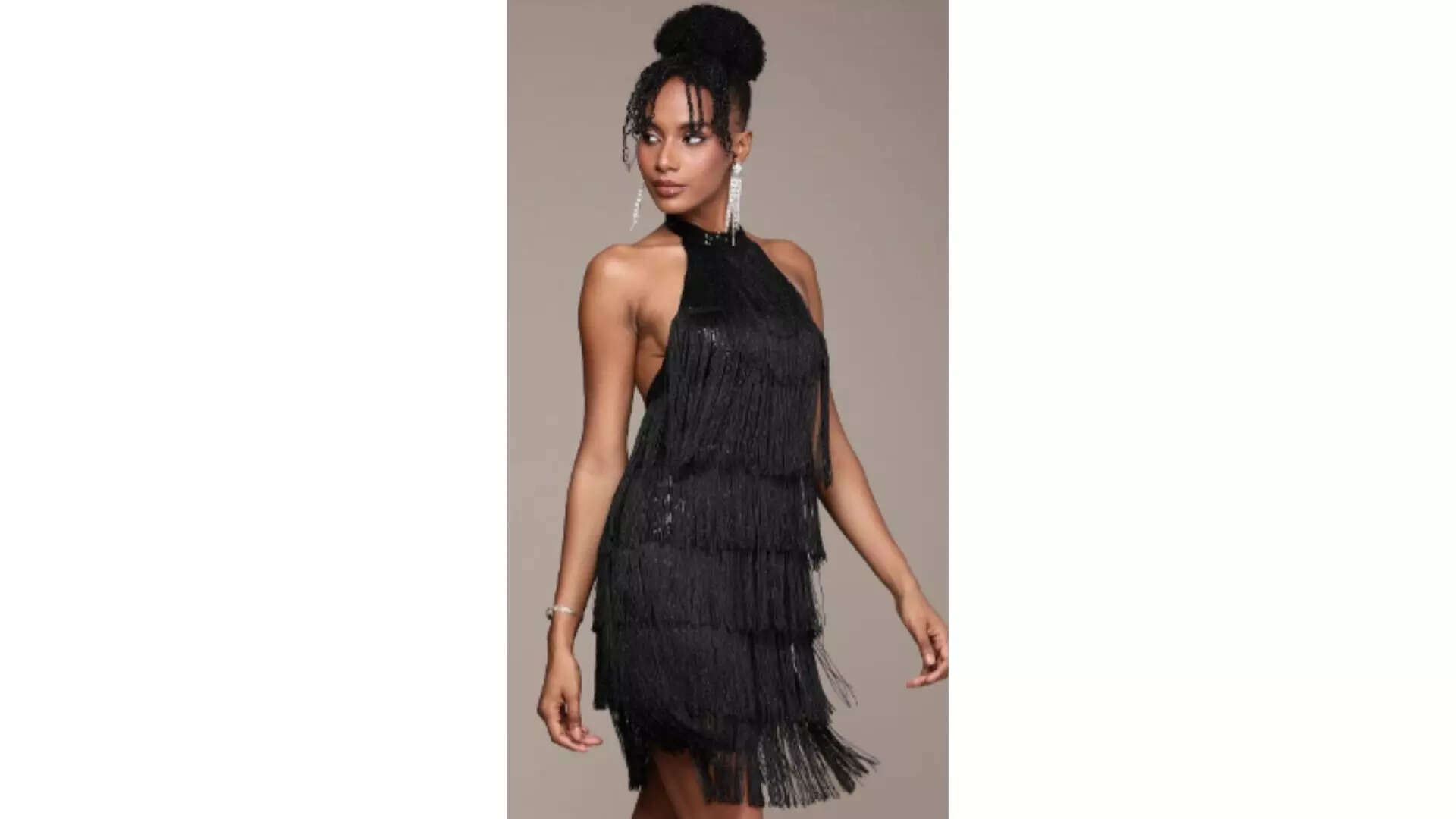 Chic Meets Sassy Your Go-To Dress for Irresistible Elegance