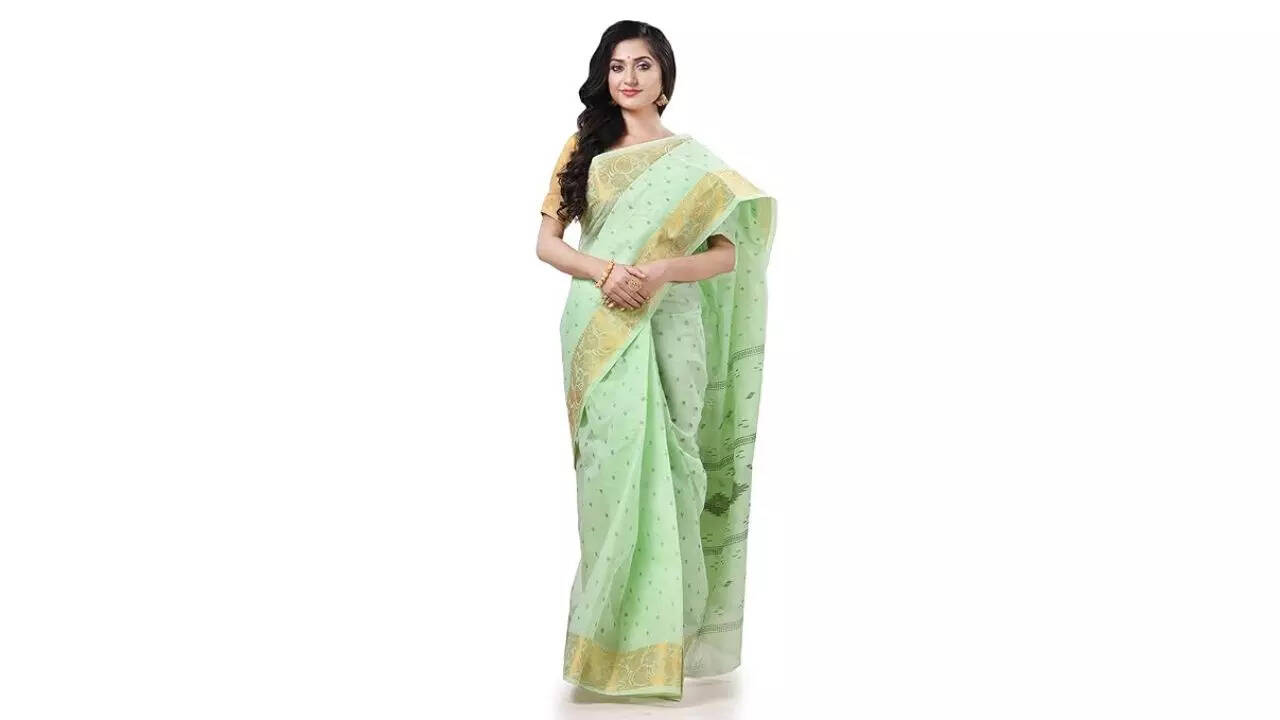 dB DESH BIDESH Bengal Tant Zari Kerala Handloom Cotton Saree