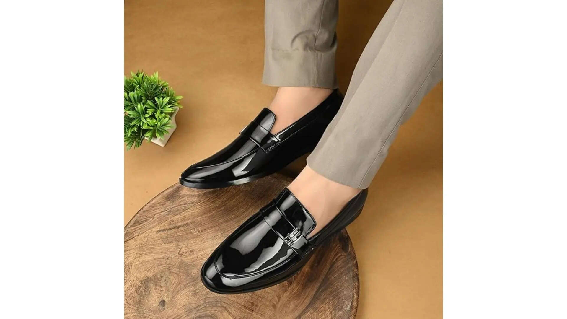 Black Leather Loafers  The Footwear of Style Icons