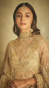 Celeb-Inspired Dupatta Draping Styles for a Stunning Look