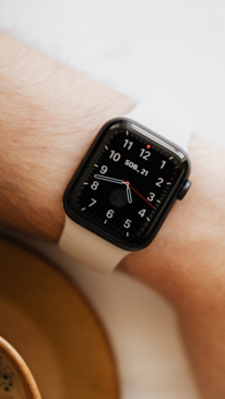 What Features Should You Look for in a Smartwatch