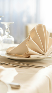Trendy Tableware Thatll Wow Your Guests