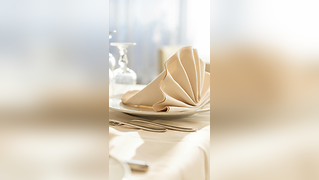 Trendy Tableware That’ll Wow Your Guests